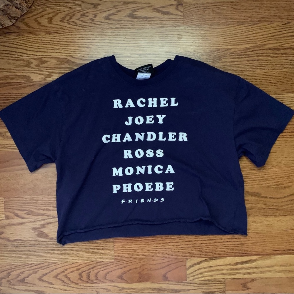 FRIENDS Crop Top